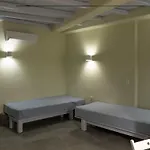 Makares 4*