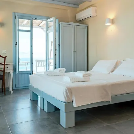 Makares Apartahotel Donoussa