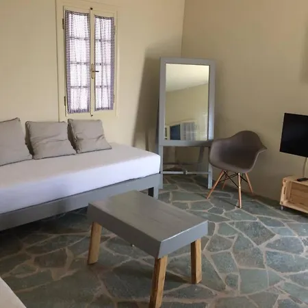 Makares 4* دونوسا