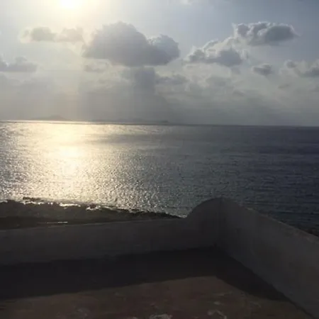 Makares Apartahotel