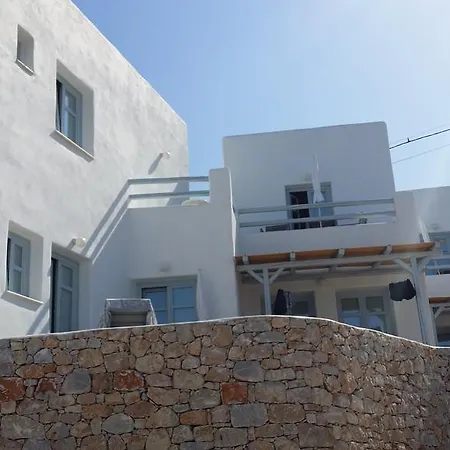 Makares Apartahotel *