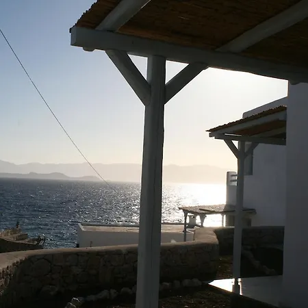 Apart-hotel Makares 4*