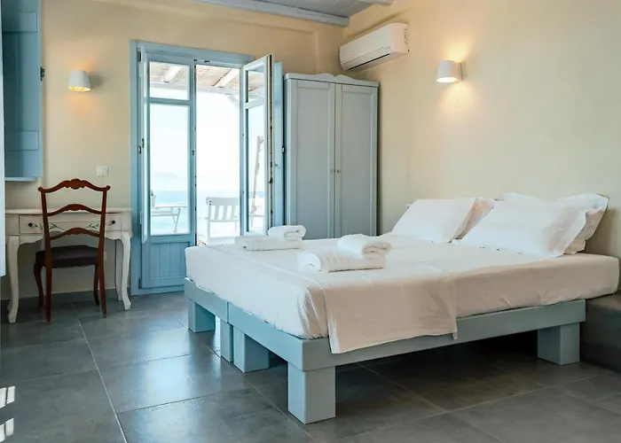 Makares Aparthotel Donousa